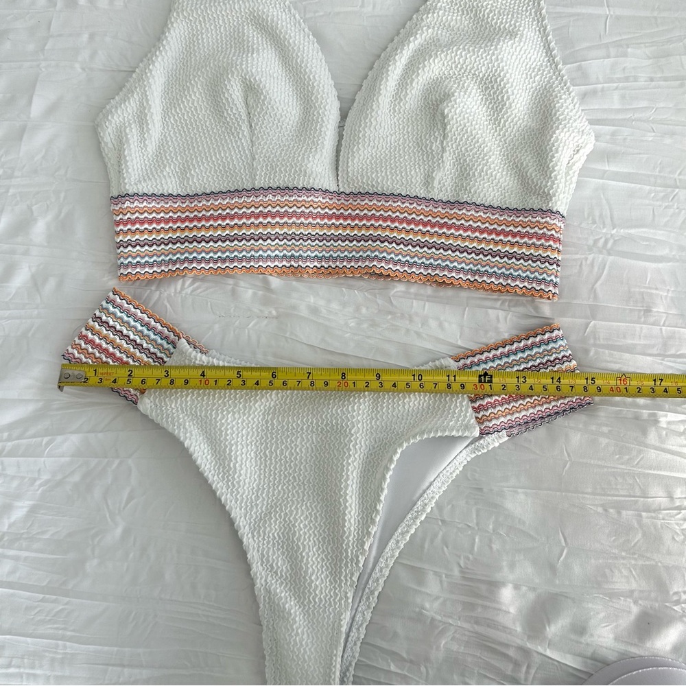NO NAME Women’s White Bikini Cheeky High Cut Bottom Full‎ Coverage Top V-Neck XL - Picture 12 of 12